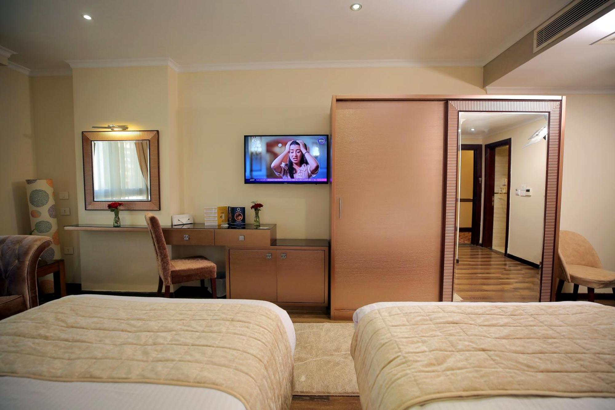 Cairo Taj Hotels & Suites - Dokki Экстерьер фото