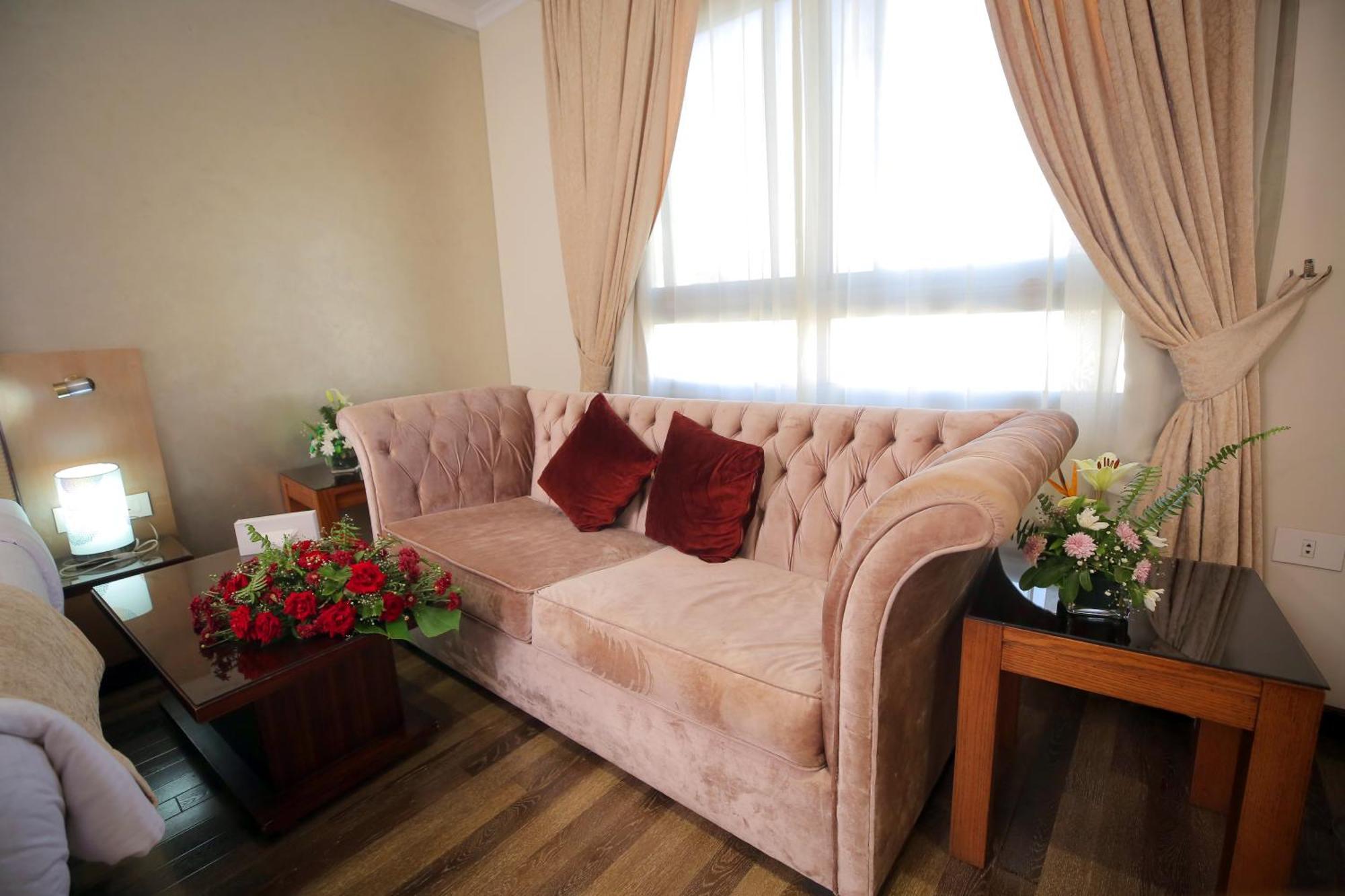 Cairo Taj Hotels & Suites - Dokki Экстерьер фото