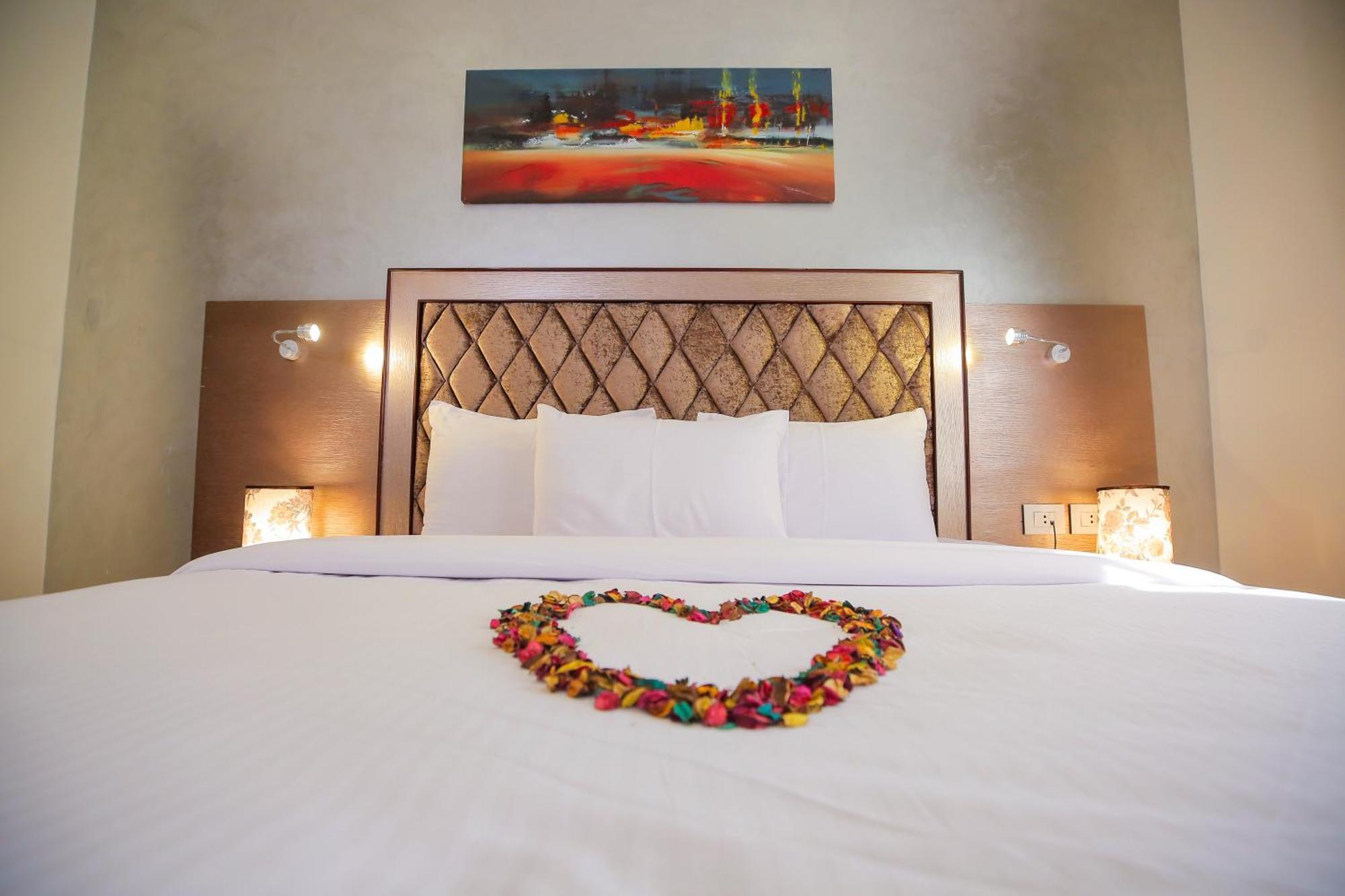 Cairo Taj Hotels & Suites - Dokki Экстерьер фото