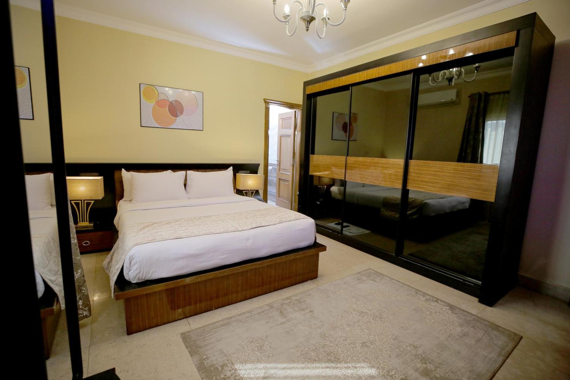 Cairo Taj Hotels & Suites - Dokki Экстерьер фото